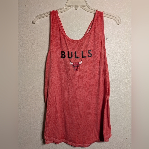 NBA Bulls Women's Red Tank Top Pre-owned Size Xl - Picture 1 of 7